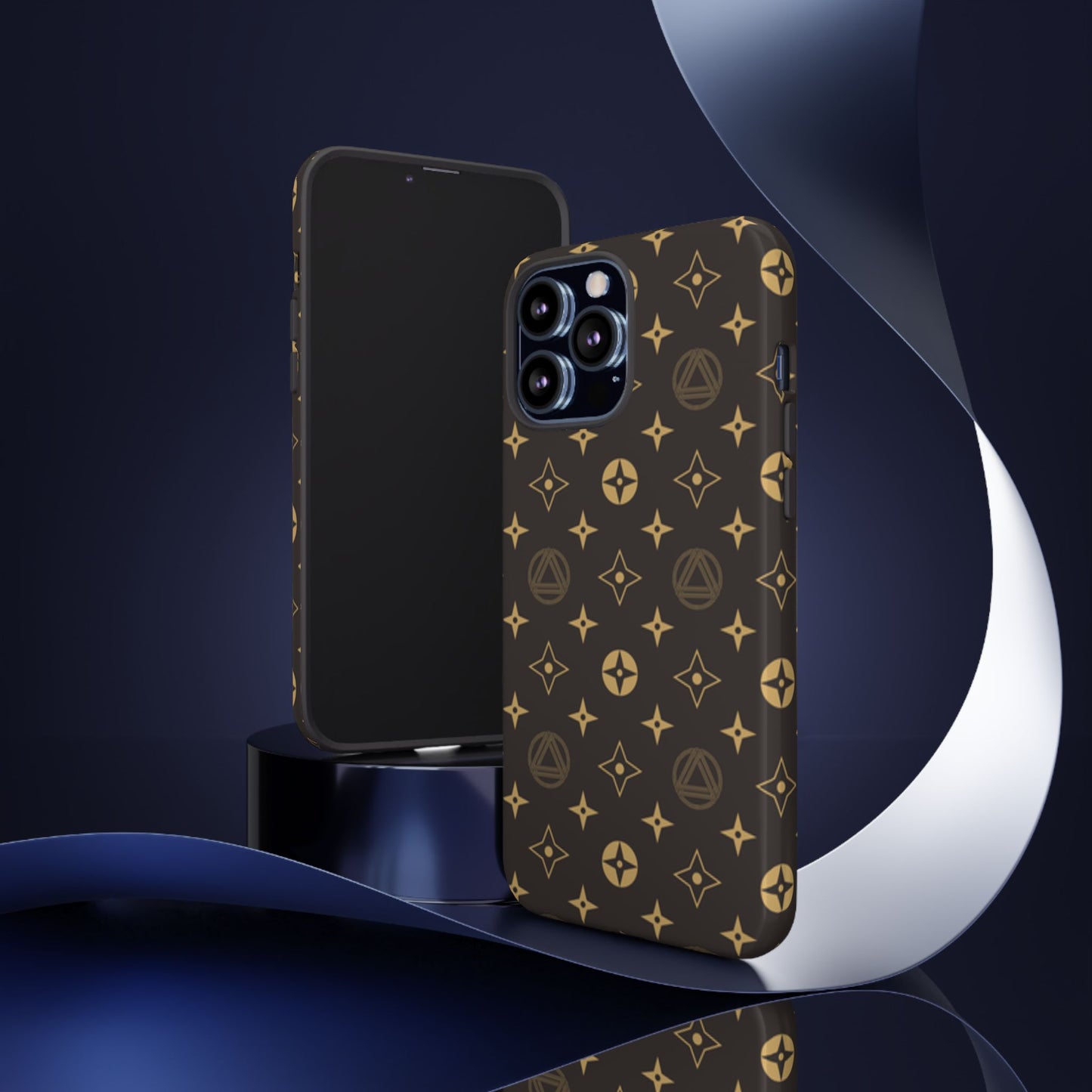Stylish Phone Case with Abstract Gold Pattern